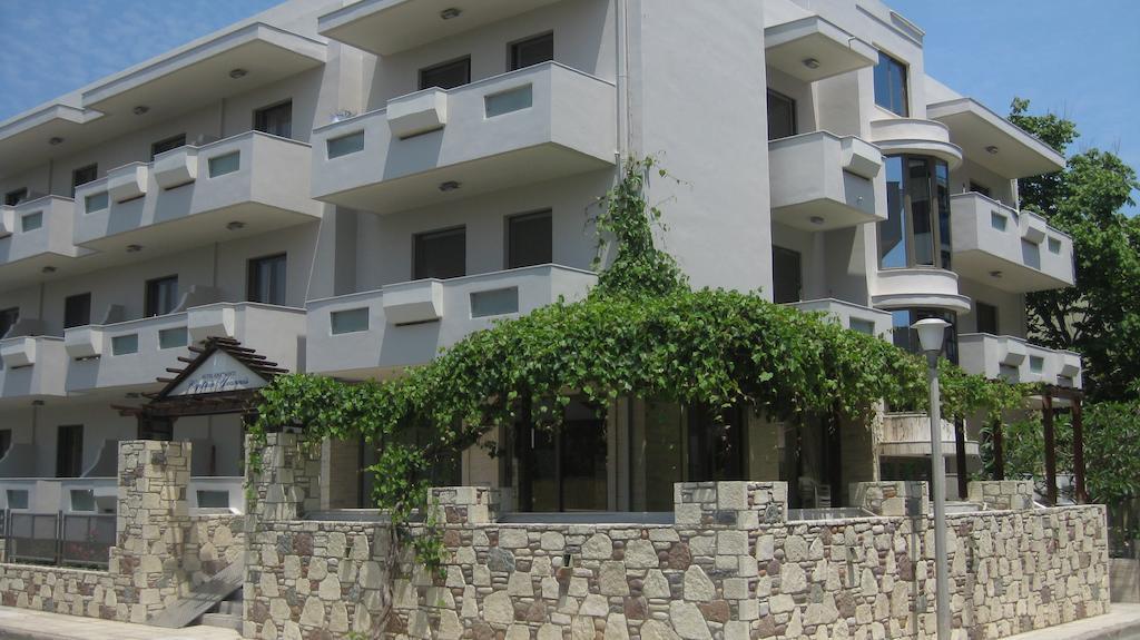 Captain Yiannis Studios & Apartments コス・タウン 部屋 写真