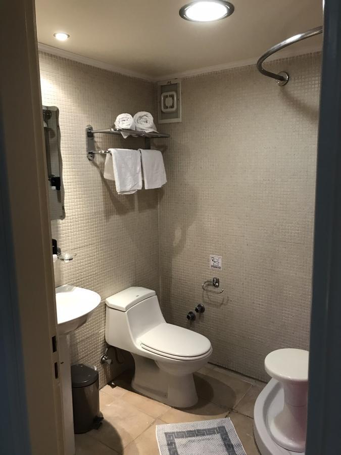 Captain Yiannis Studios & Apartments コス・タウン エクステリア 写真