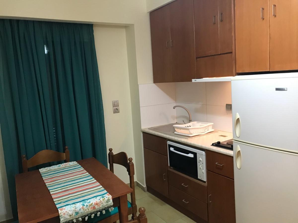 Captain Yiannis Studios & Apartments コス・タウン エクステリア 写真